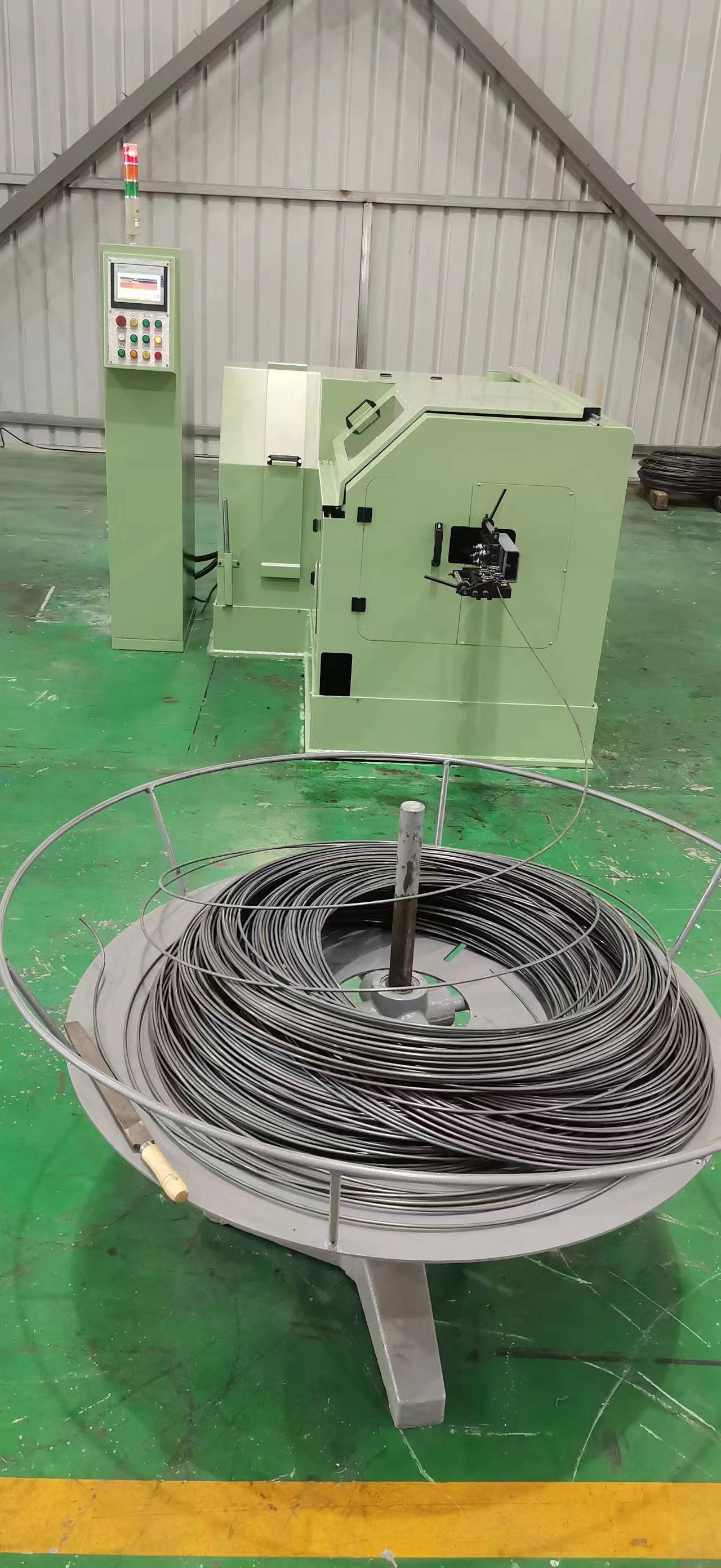 冷镦機 K304 鉚釘機
